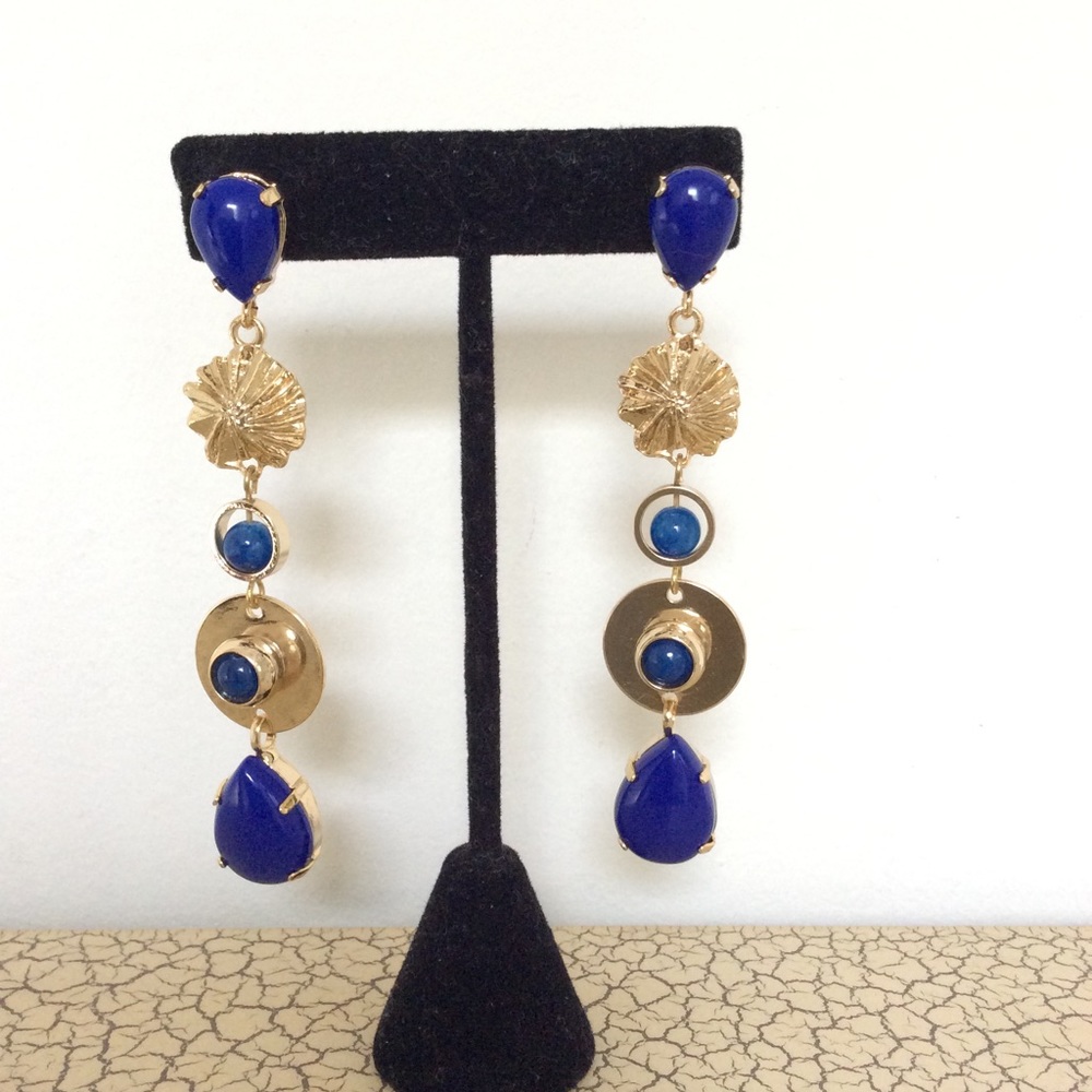 Zenzii NWOT Blue Stones & Gold Tone Dangle Earrings